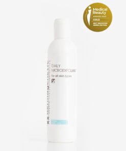 Botanical powder exfoliant with aloe & enzymes that protects the microbiome, smooths texture, and instantly brightens for a healthy, refined glow.